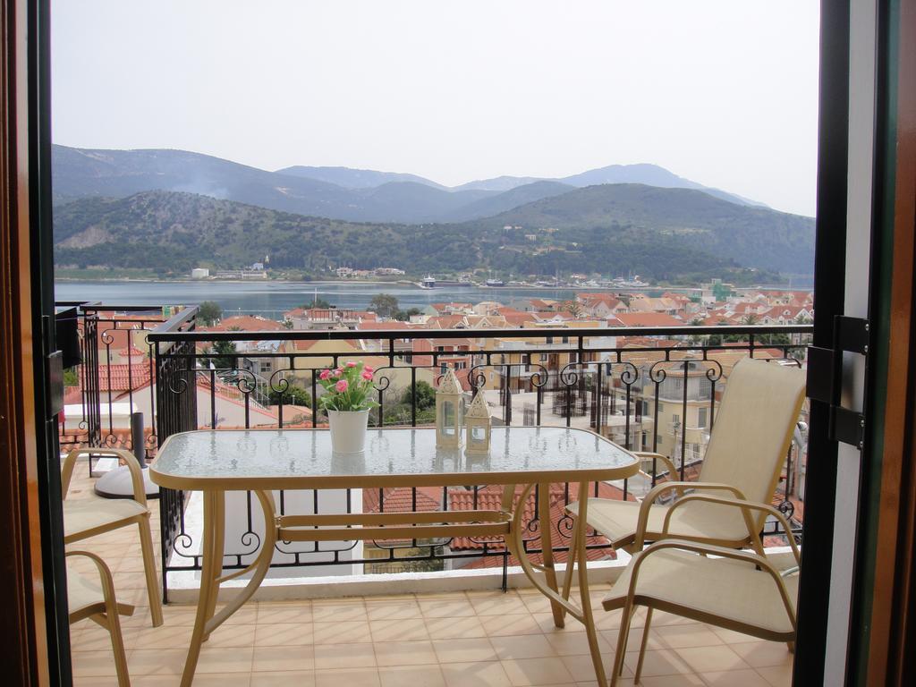 Barbara΄s Apartments Argostoli  Bagian luar foto